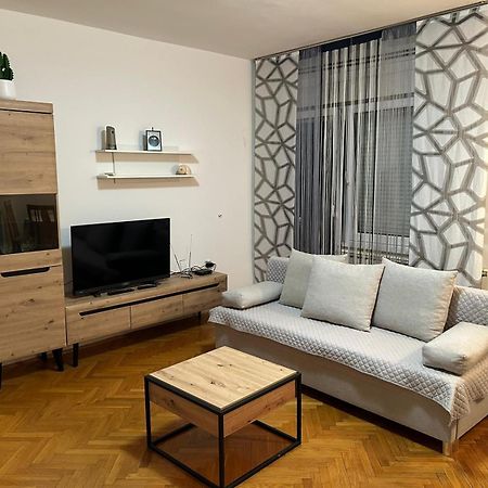 Apartmani Deni Crikvenica Exteriör bild